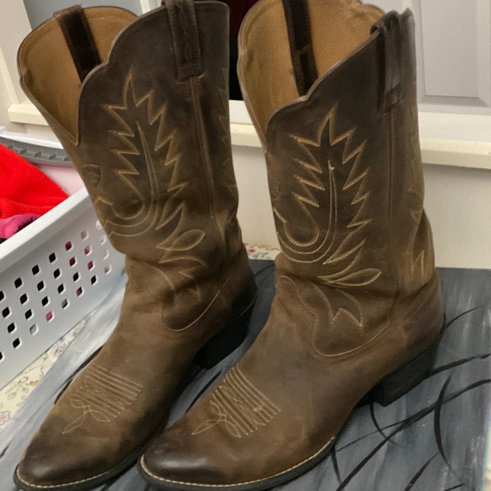 Ariat Brown Western Cowboy Boots
